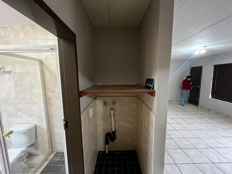 2 Bedroom Property for Sale in Vaalpark Free State